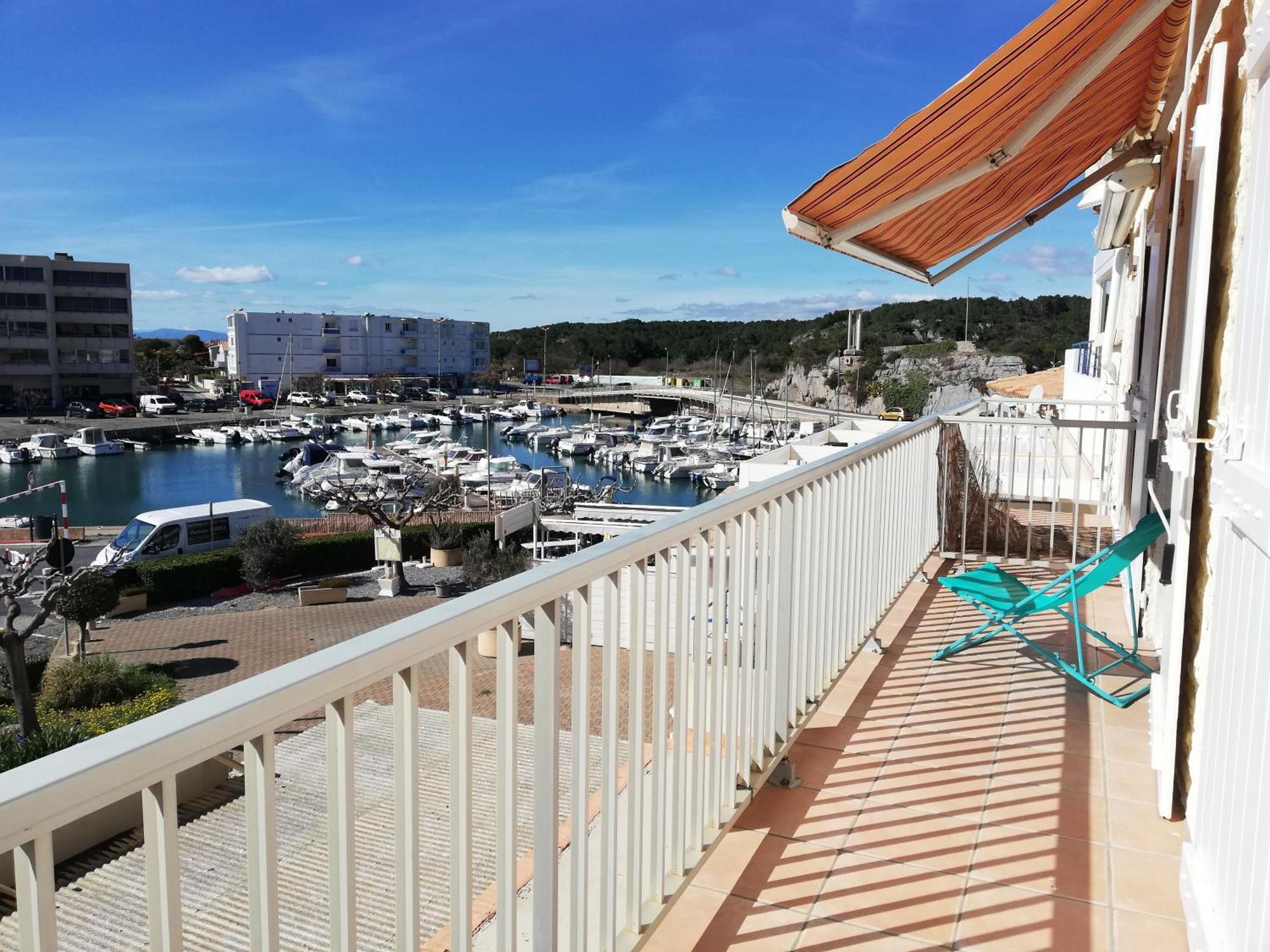 Superbe Appartement Avec Vue Sur Mer Et Port, Parking Prive Saint-Pierre-la-Mer  Экстерьер фото